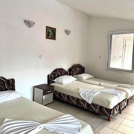 Apartments Vila Fata Ulcinj Exterior foto